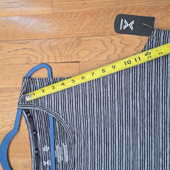 XERSION BRAND MENS BLACK AND GRAY STRIPED MUSCLE TEE SIZE XL - Picture 10 of 12
